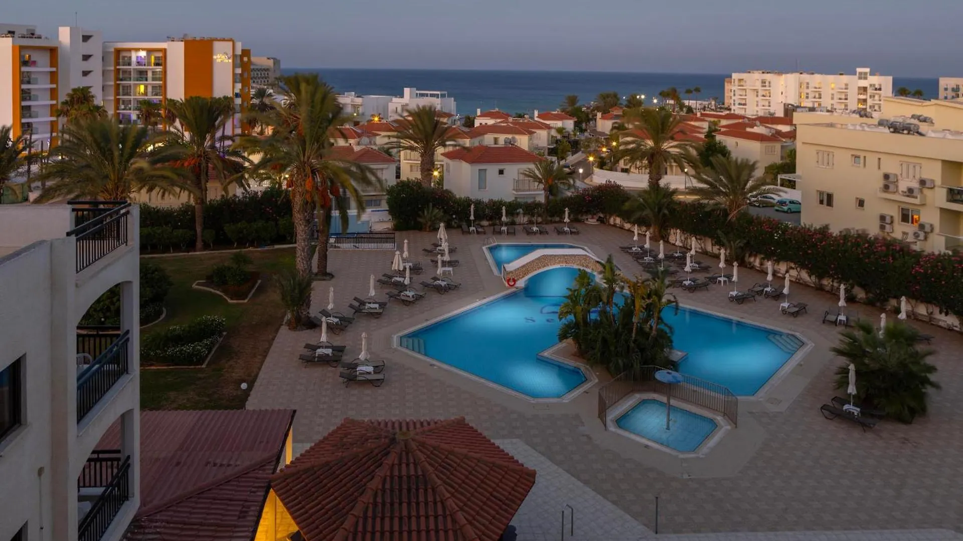 Seagull Hotel Apartments Protaras 3*,
