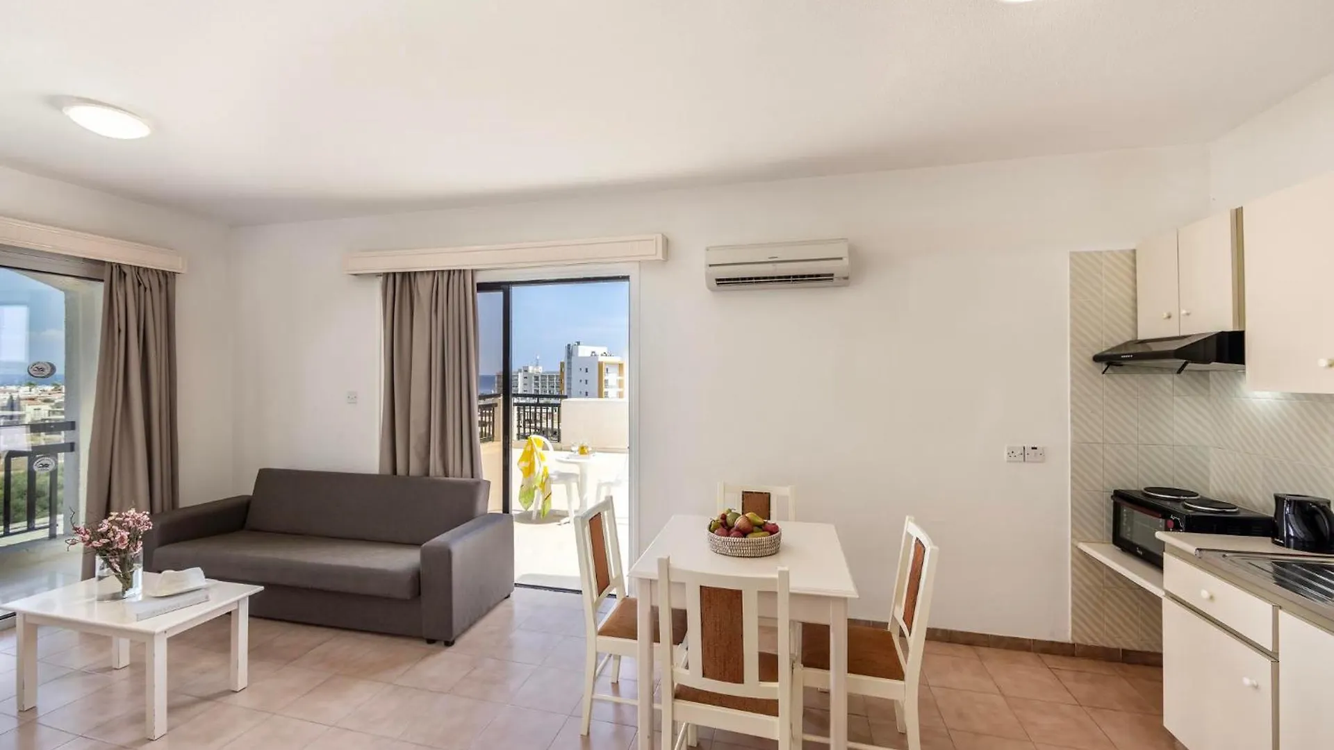Seagull Hotel Apartments Protaras Aparthotel