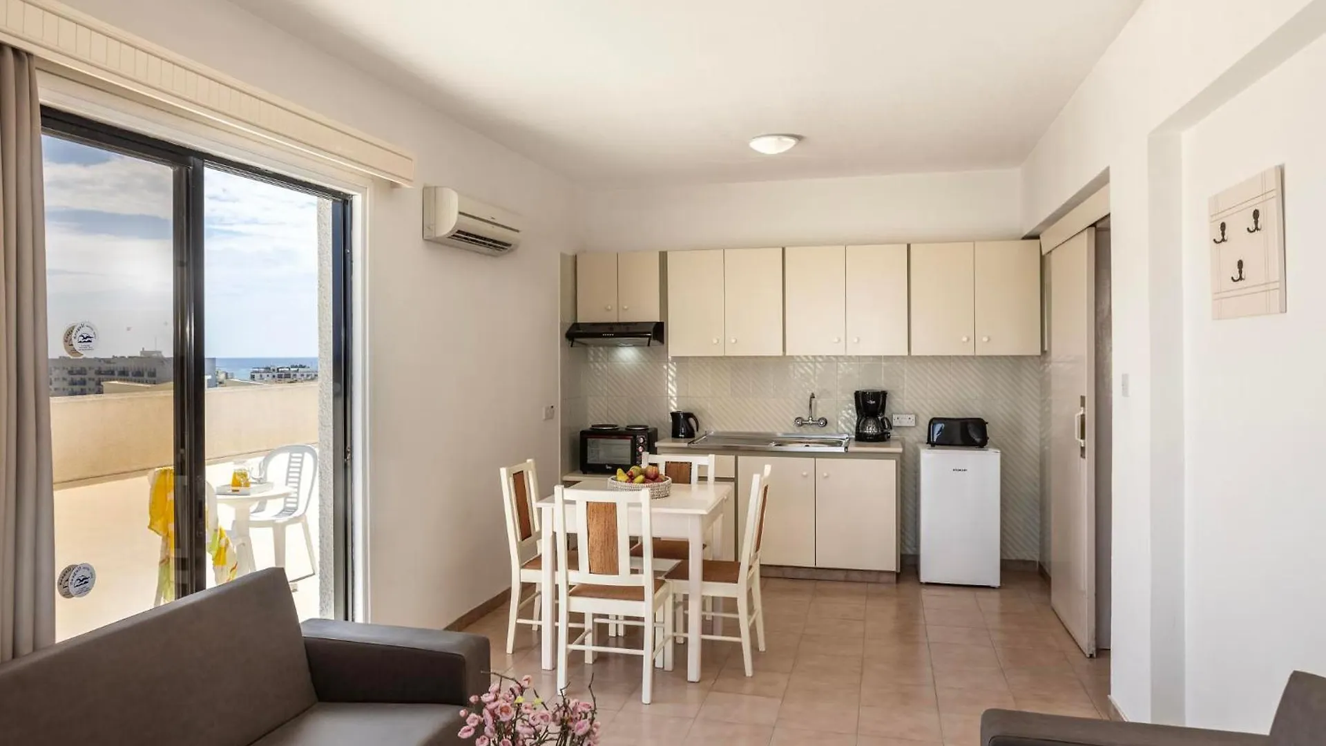 *** Aparthotel Seagull Hotel Apartments Protaras Cyprus